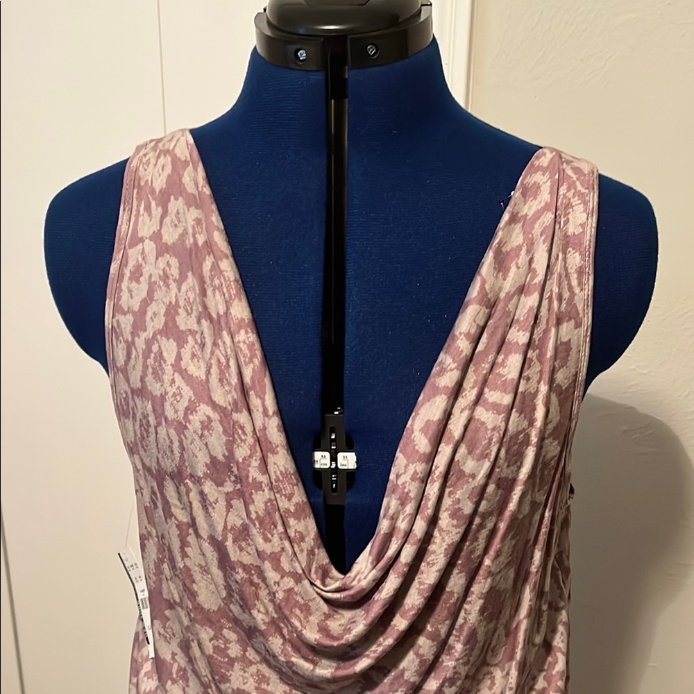 New York & Company Mauve Patterned Tank Top NWT - Picture 5 of 9